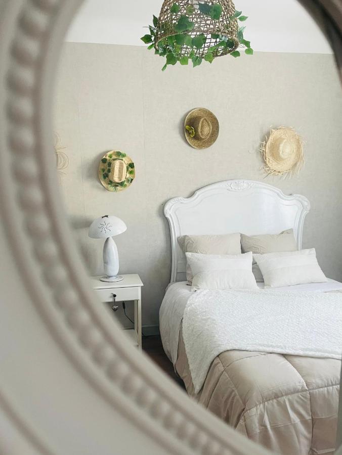 La Poterie Bed & Breakfast Carresse Екстериор снимка