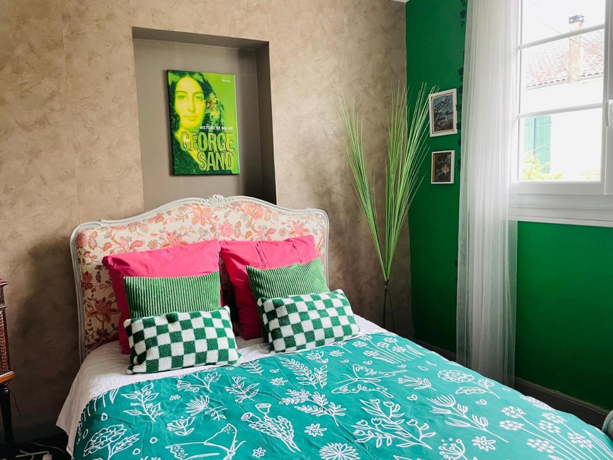 La Poterie Bed & Breakfast Carresse Екстериор снимка