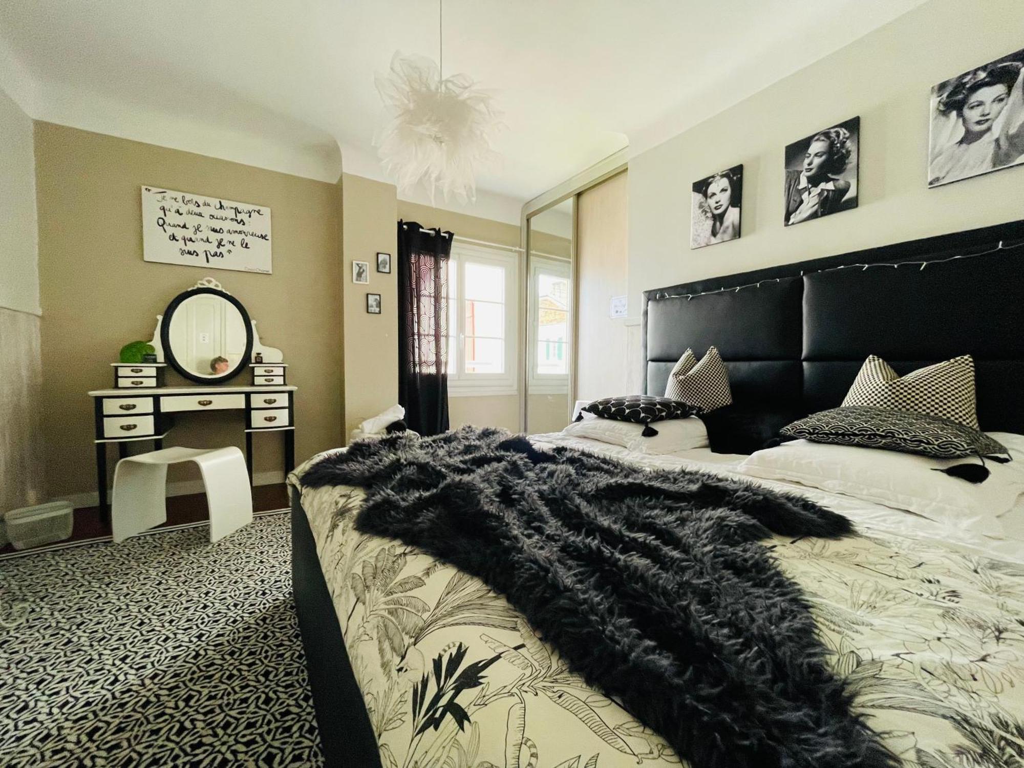 La Poterie Bed & Breakfast Carresse Екстериор снимка